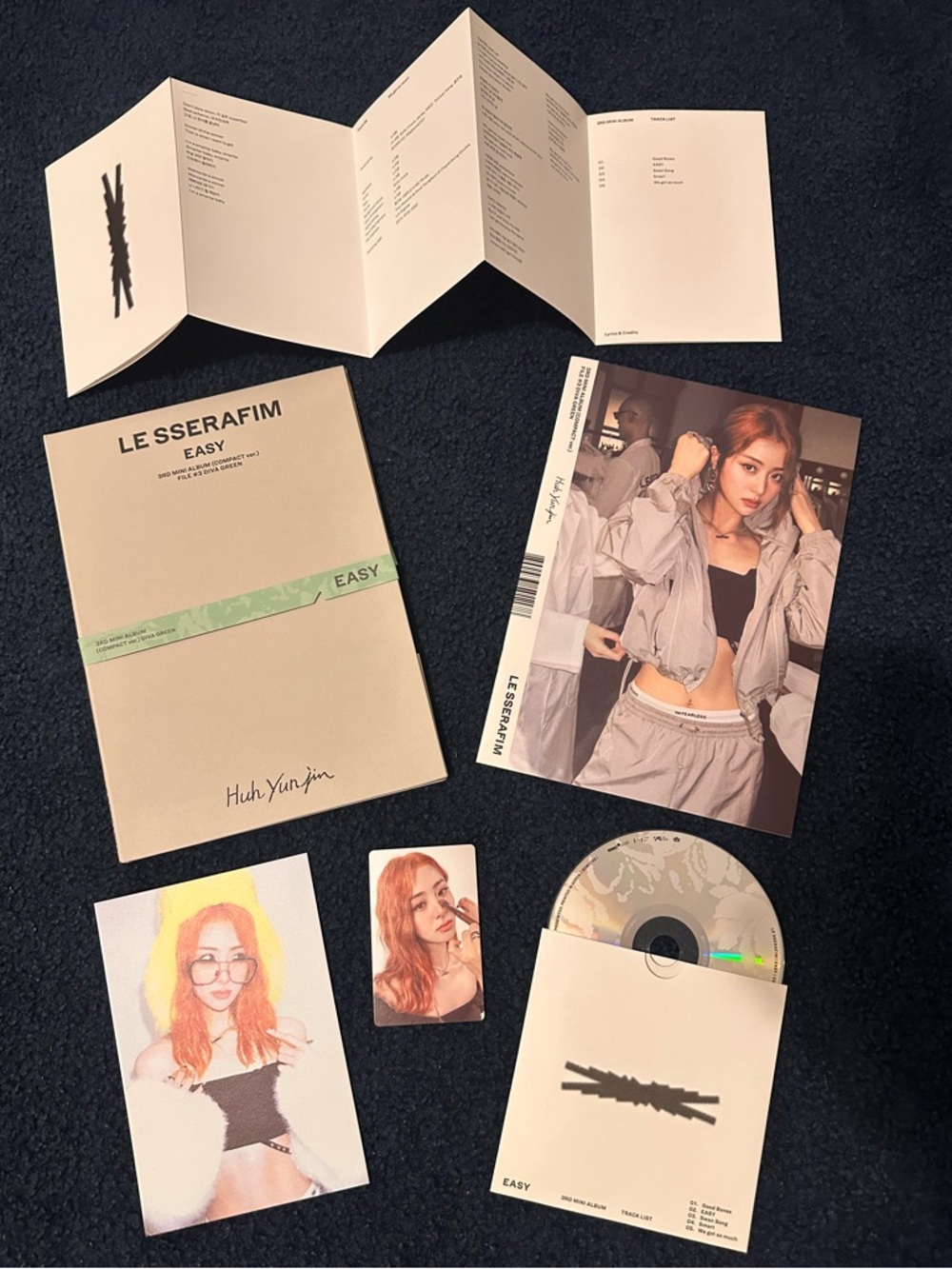 Le SSERAFIM 'Easy' 3rd Mini Album, (Compact Ver.), File #3 Diva Green (Yunjin)